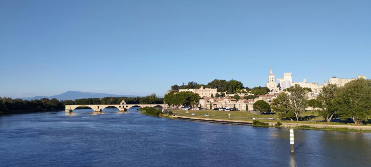T4 Joseph Vernet Avignon Exteriör bild